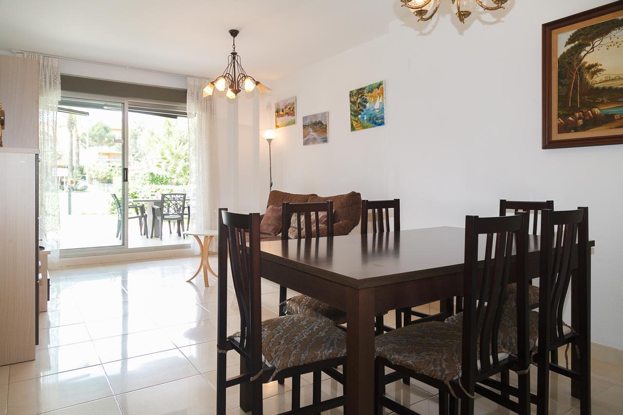 Uhc Salou Villa Family Complex المظهر الخارجي الصورة